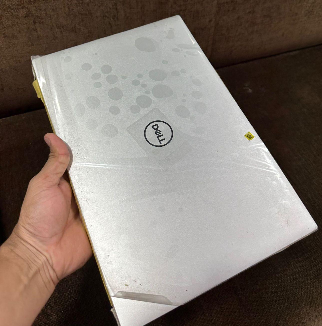 Dell XPS 15 9530 Open Box
