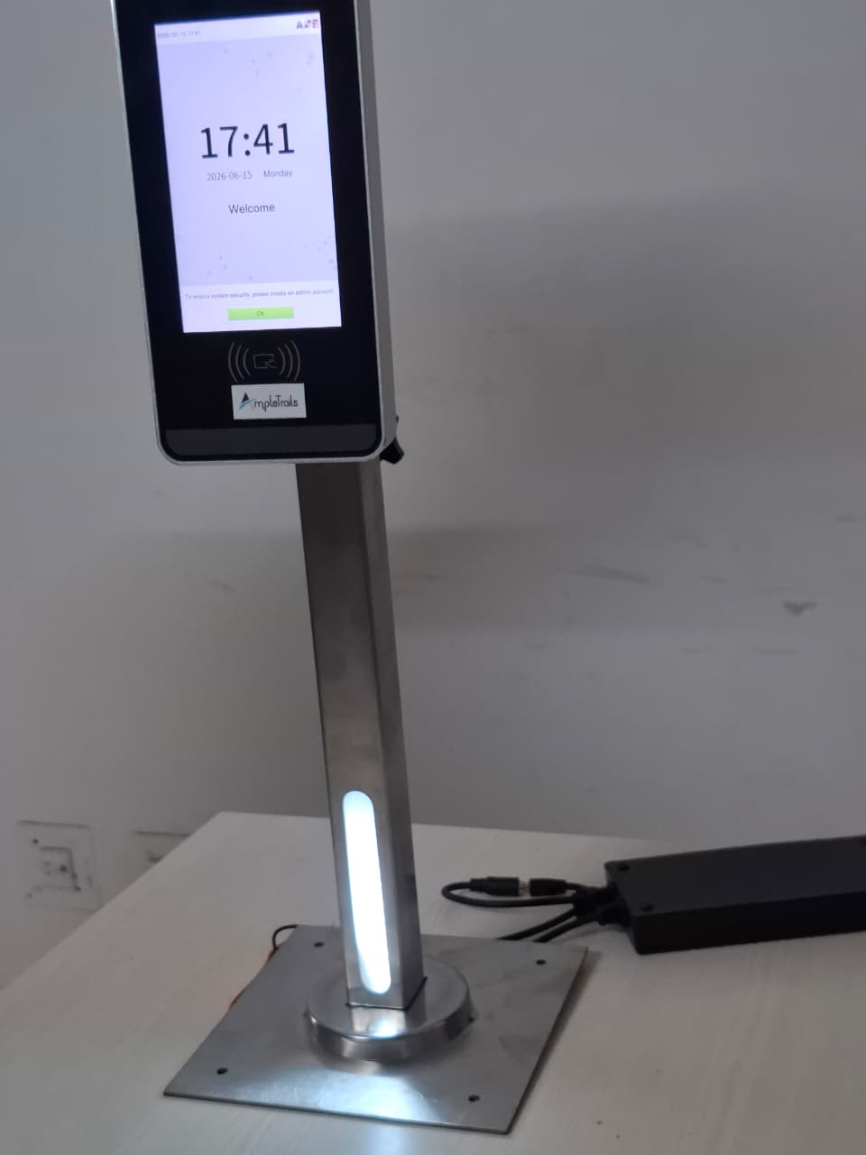 Table Stand For Attandence Machin  17/1.5 Inch